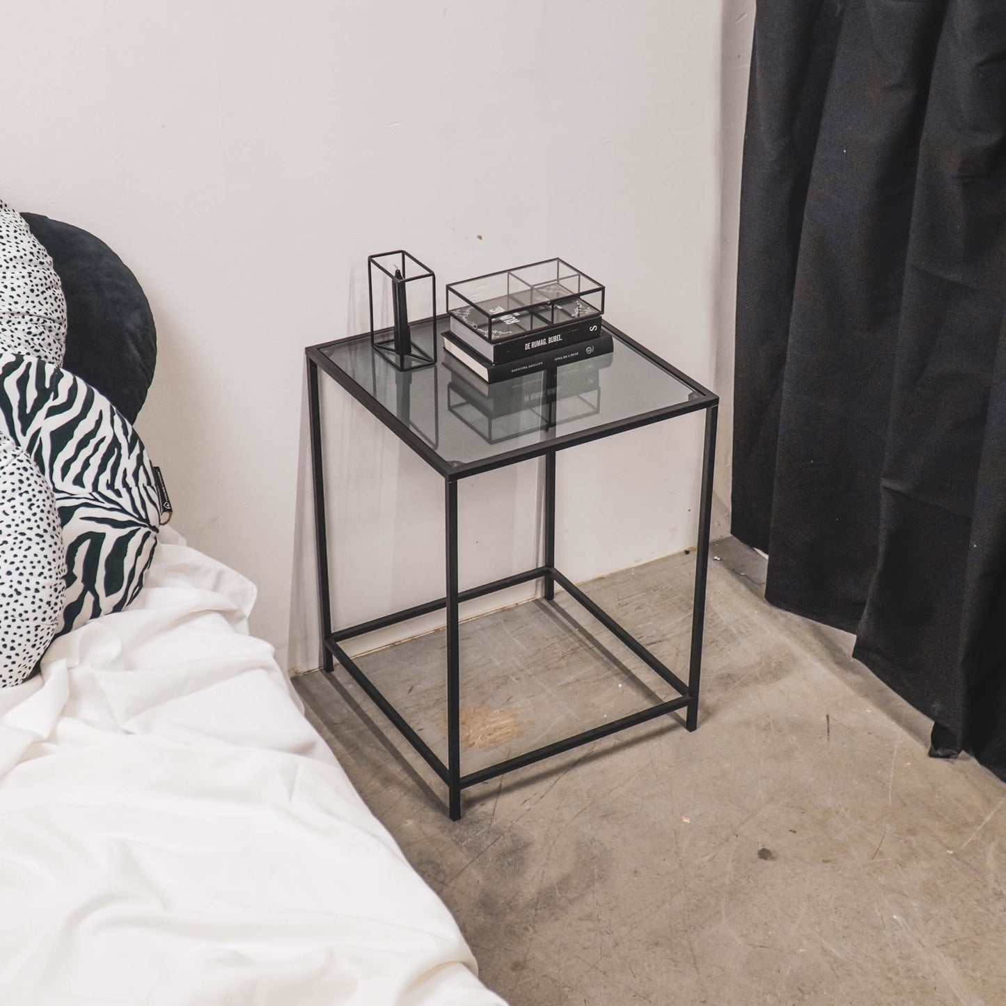HV Side Table Black - 45x45x60cm