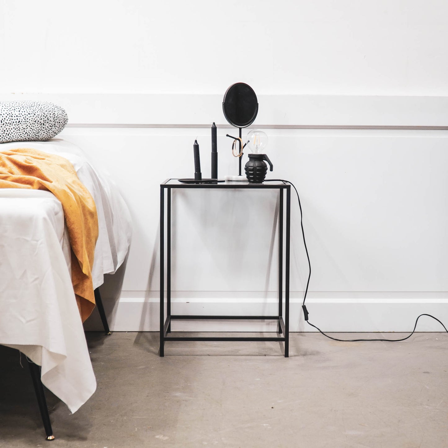 HV Side Table Black - 45x45x60cm