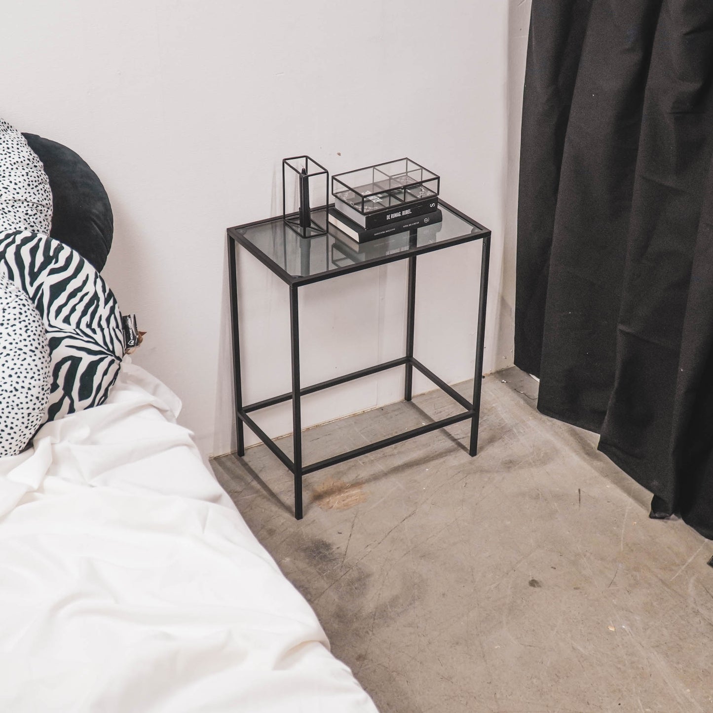 HV Sidetable - Black - 50x30x60cm
