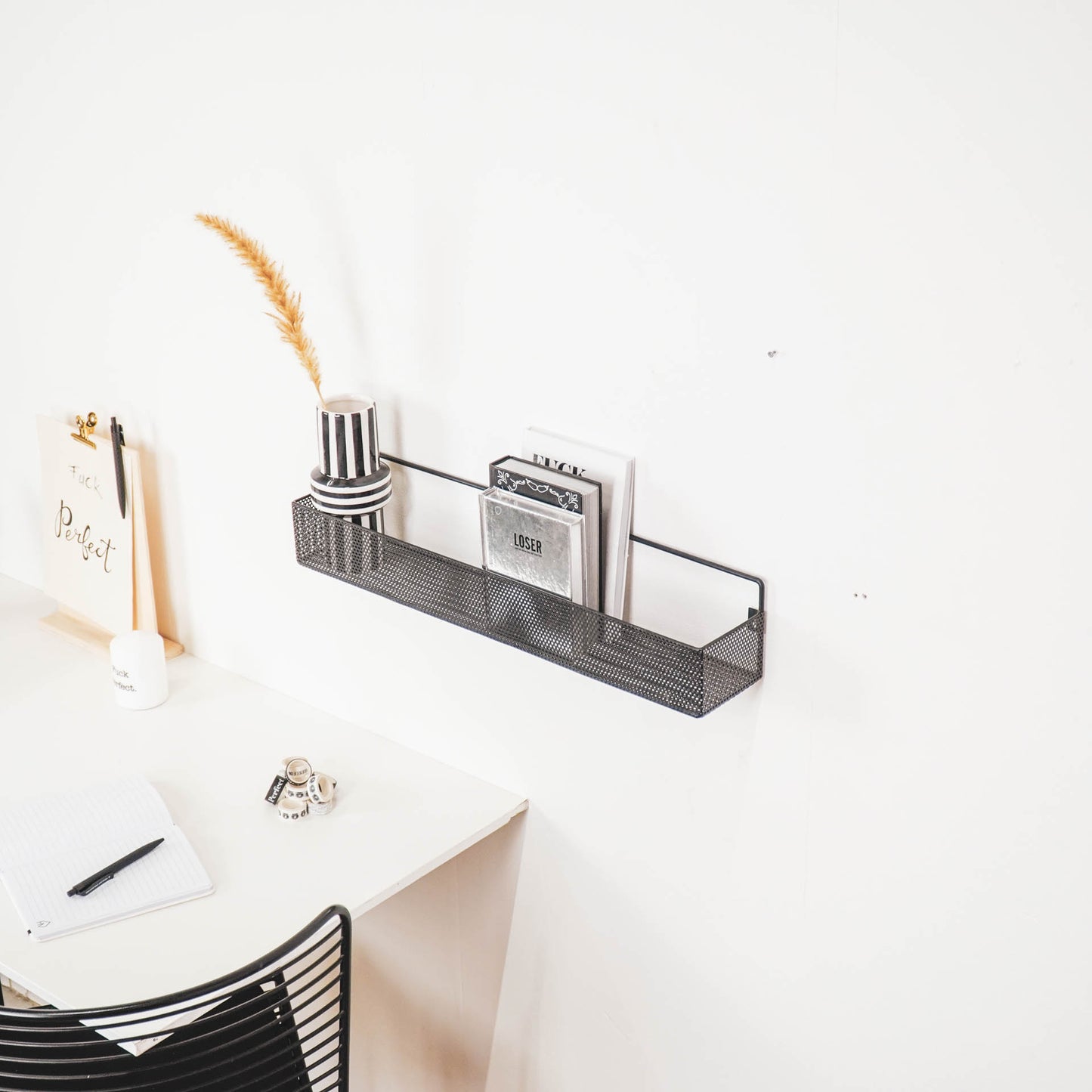 HV Black Metal Shelf - 60x11,5x12cm
