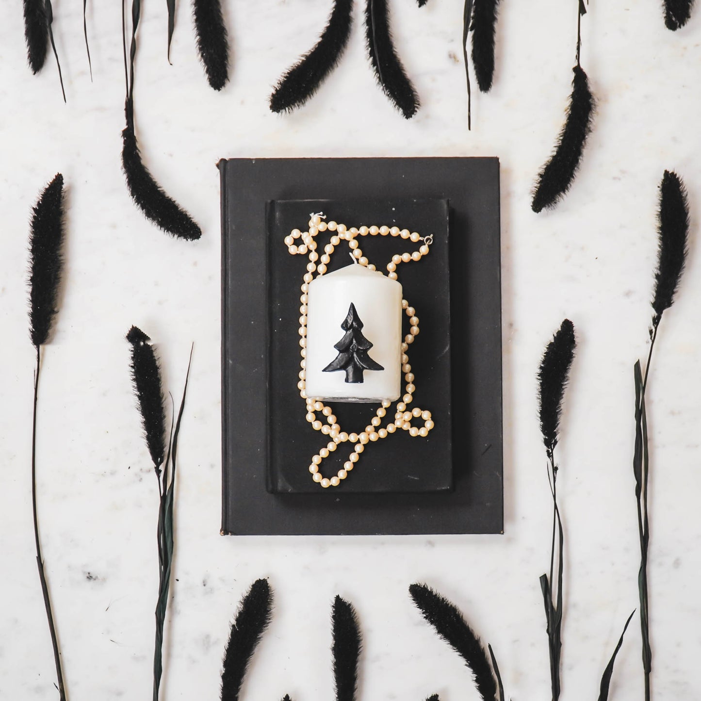 HV Candle Pins - Xmas Tree - Black - 5x4x3cm