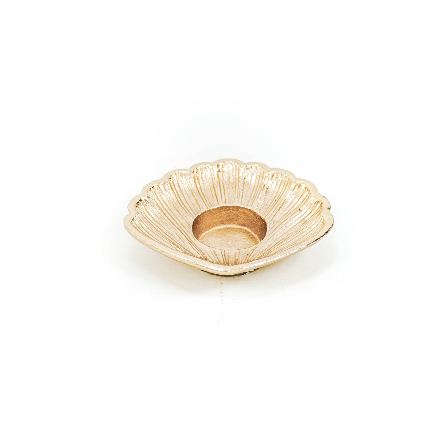 HV Golden Shell Candleholder - 12x11x2cm