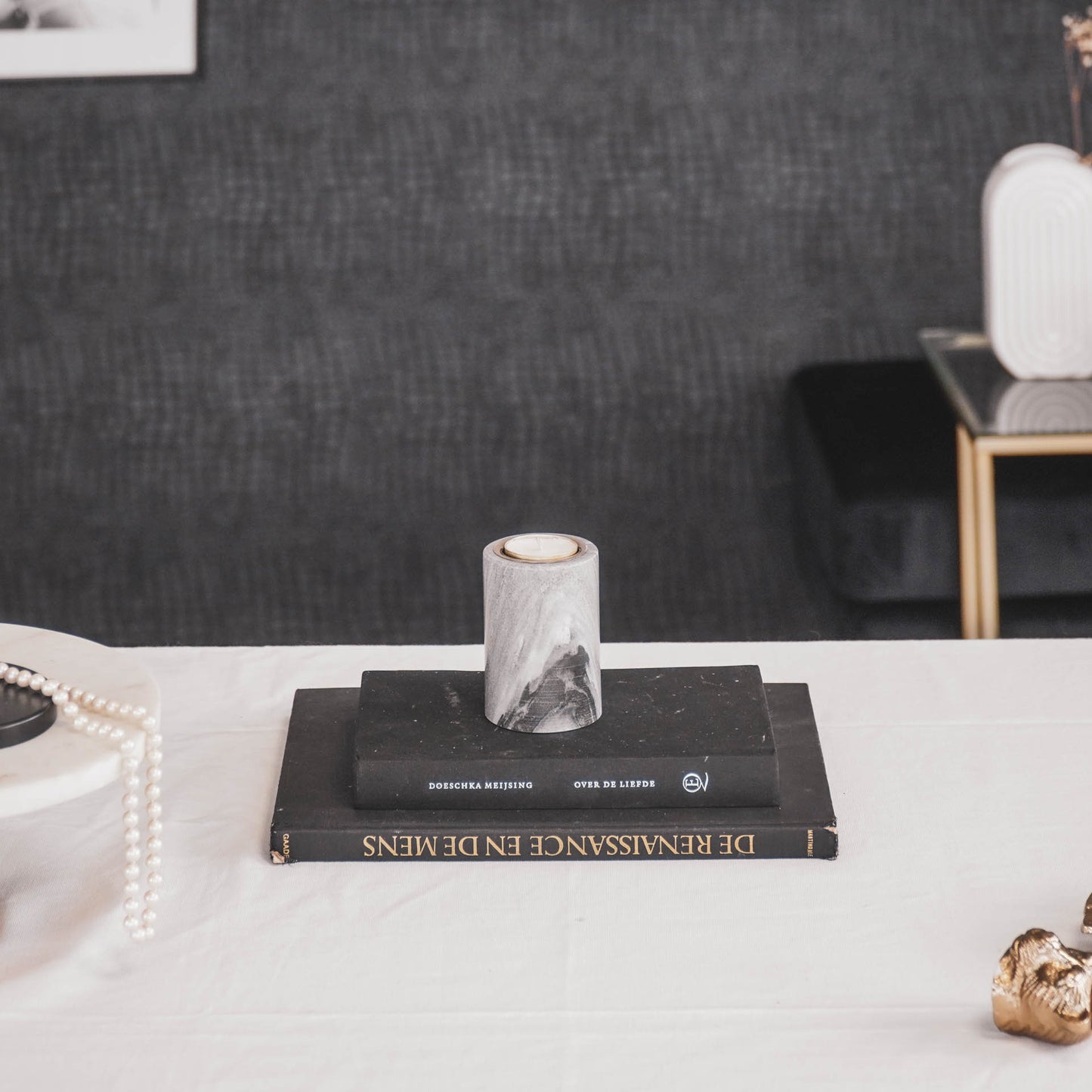 HV Candleholder- Dark Marble - 6x6x9cm
