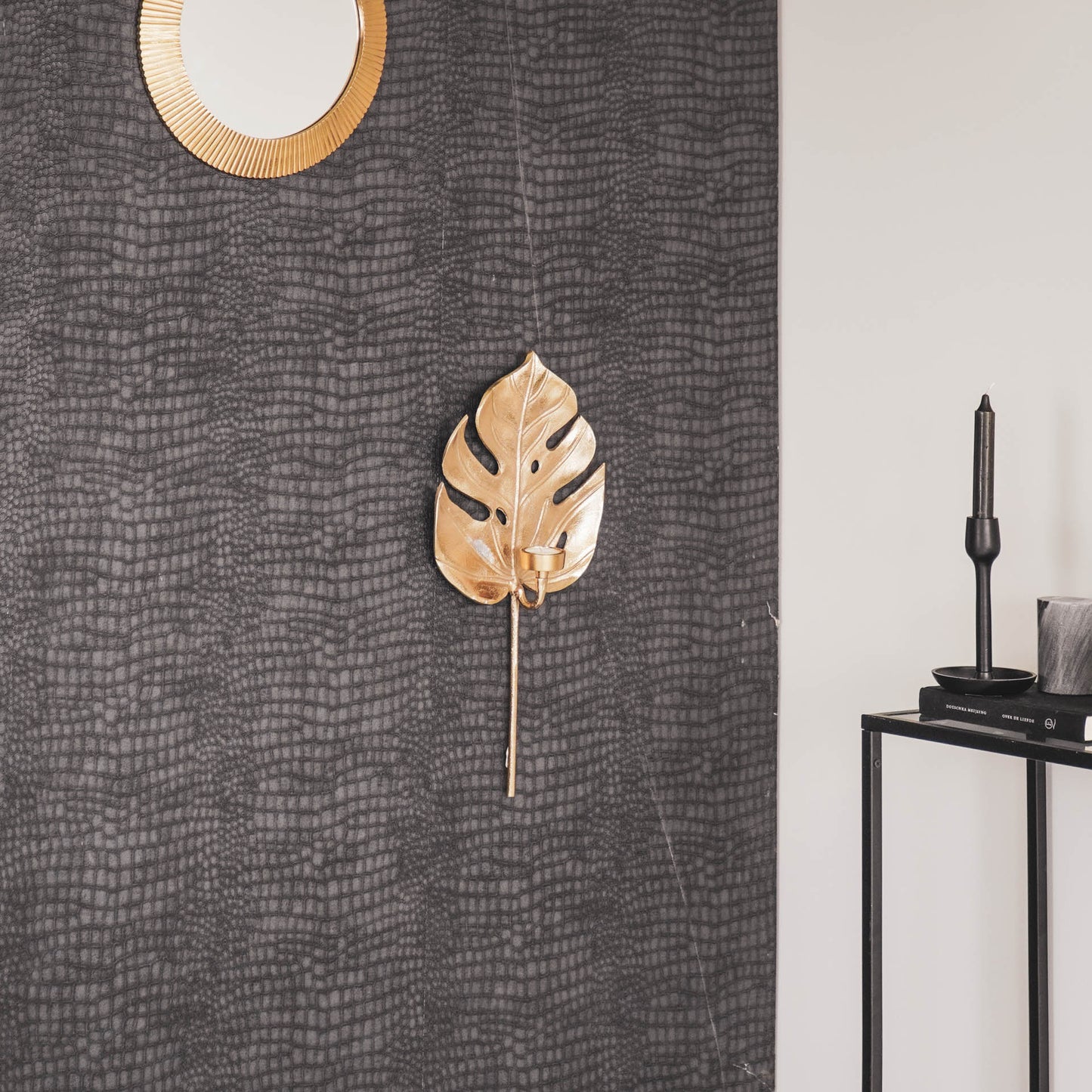HV Monstera Leaf Candle holder -Golden- 23x8x47cm