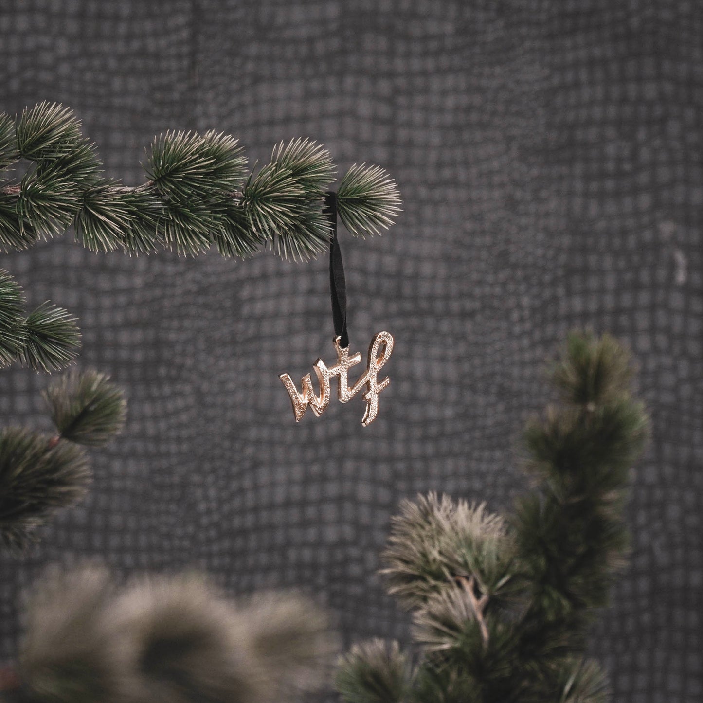 HV Set of 2 Xmas hangers WTF - Gold - 8x0,5x5cm