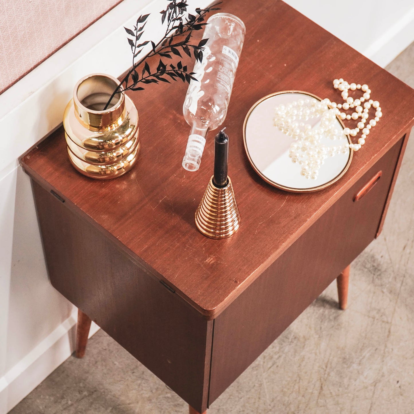 HV ModernTree Candle Holder- 5x5x7 cm- Gold