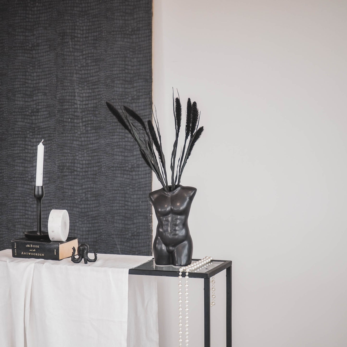 HV Male Body Vase- Black- 15x9x24