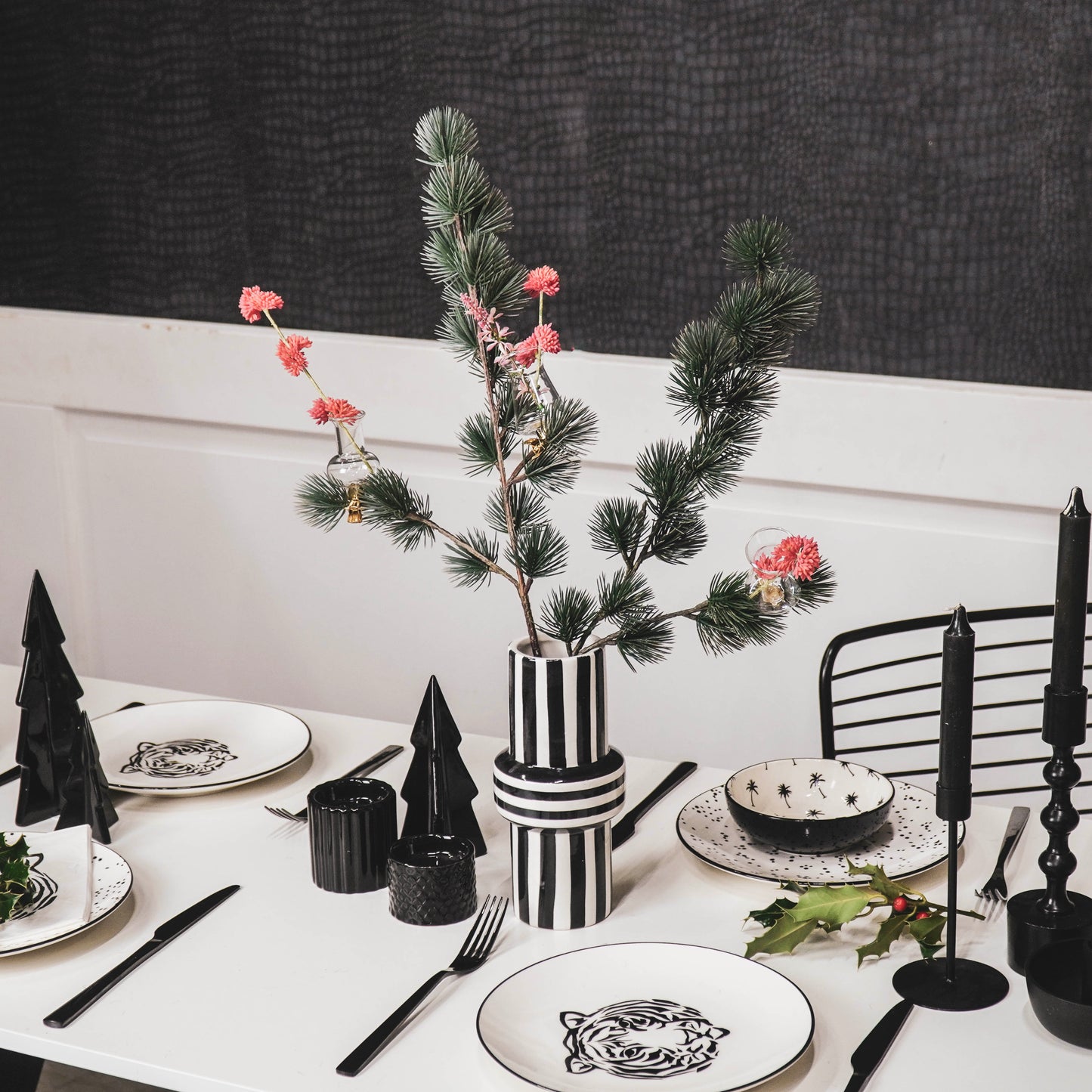 HV Clip on Vases - Set of 3 - 4x4x9CM