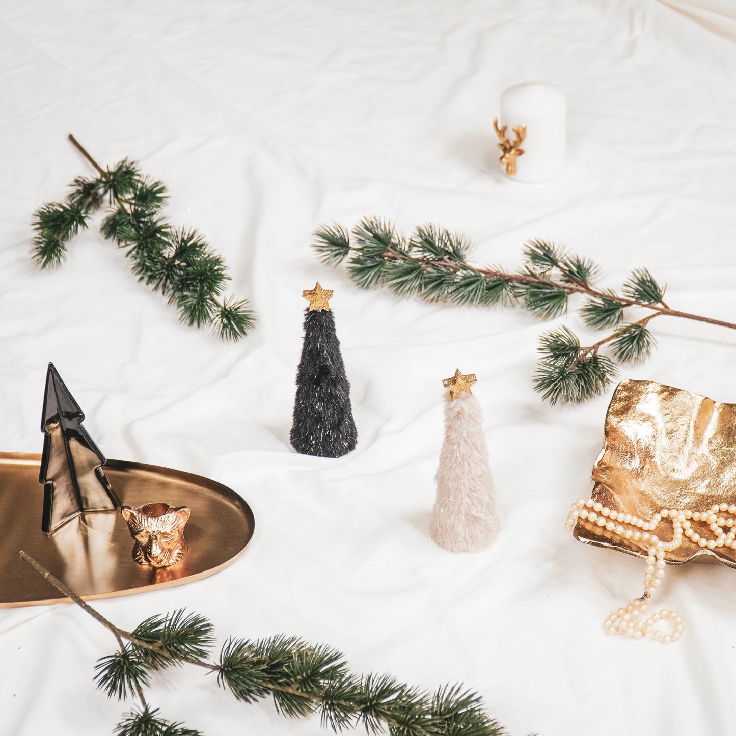 HV Fuzzy Xmas tree -4.5x4.5x17.5CM-Beige