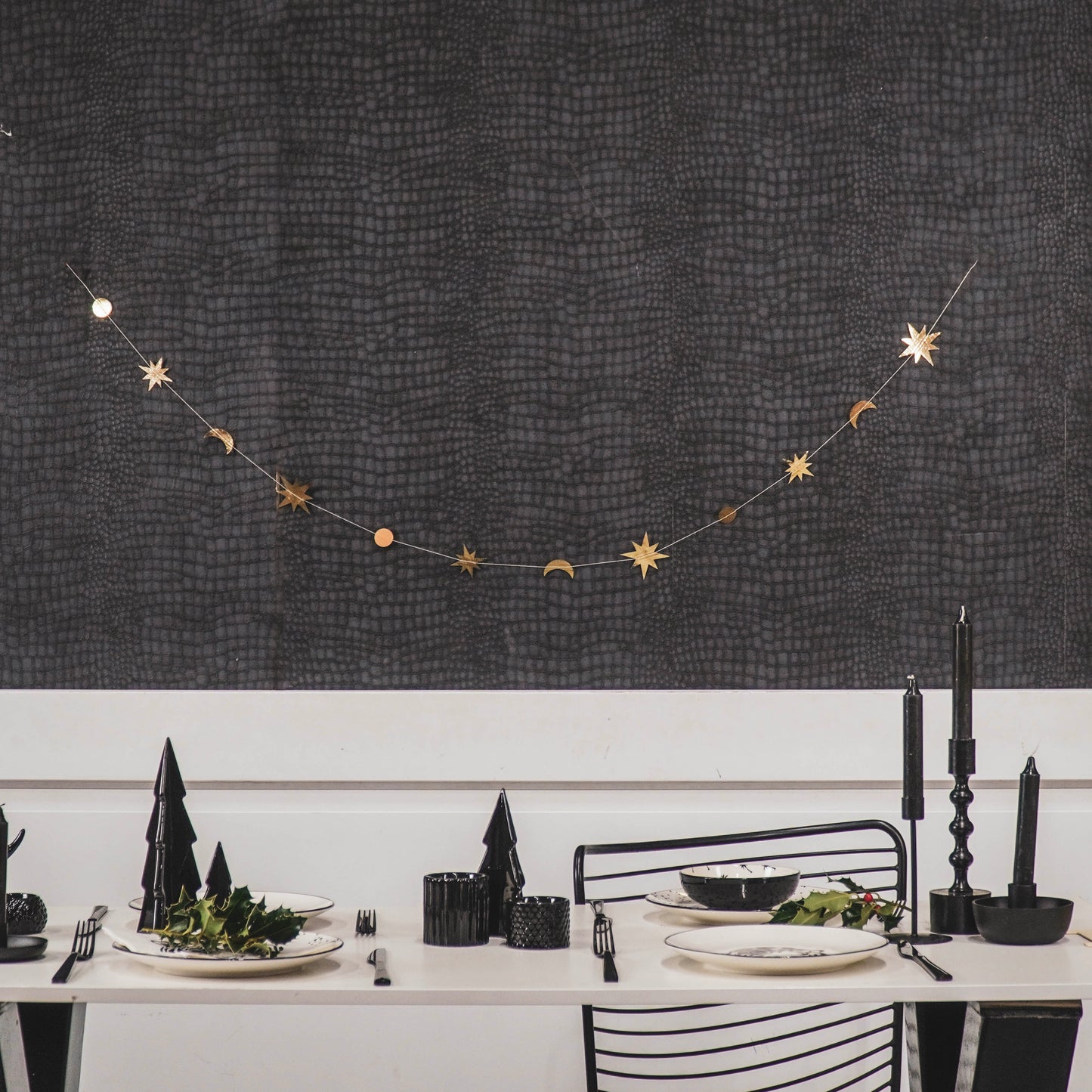 HV Sun, Moon & Stars Garland - 145 cm - Gold