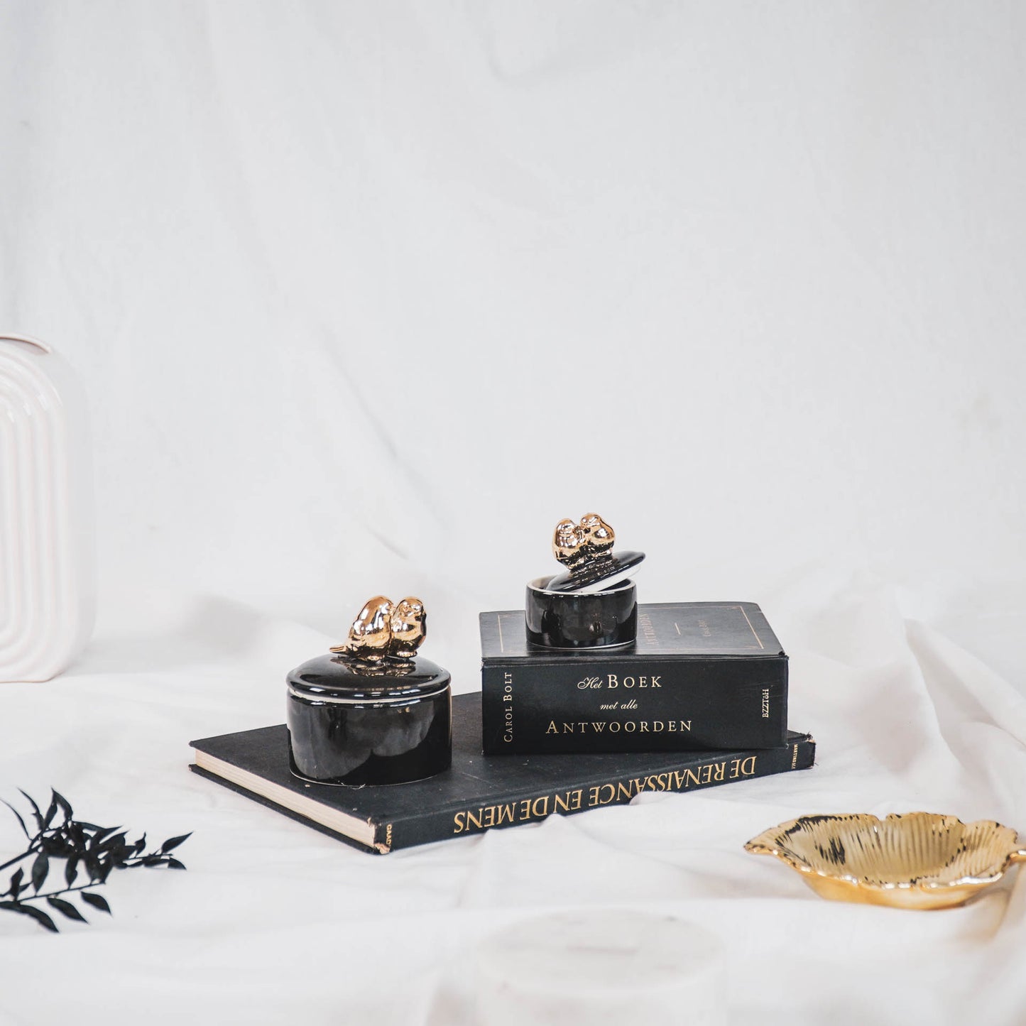 HV Black Jar with Golden Birds- 6x6x8