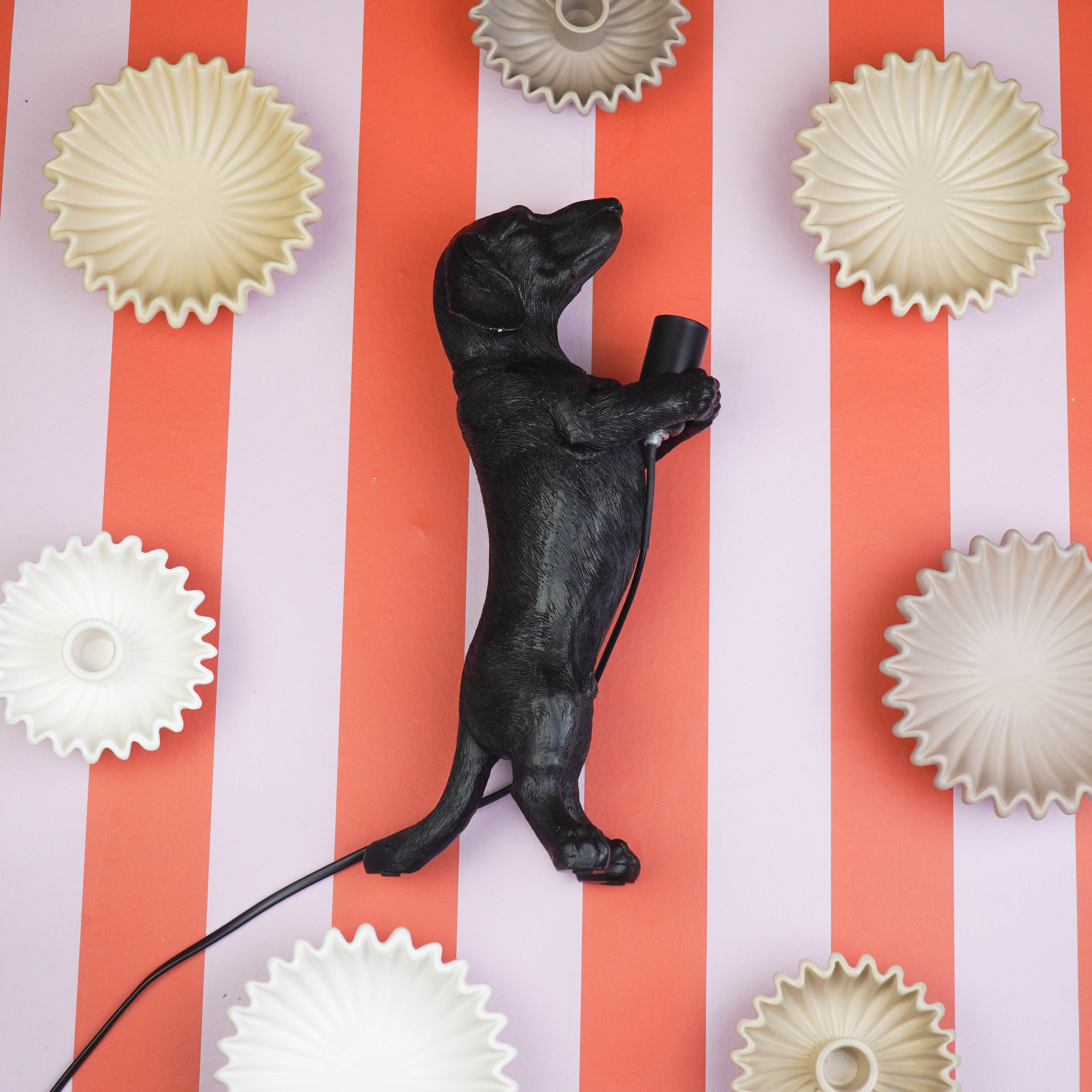 Table Lamp - Dachshund Lamp - Polyresin -Black - E14 - 10x15x38cm