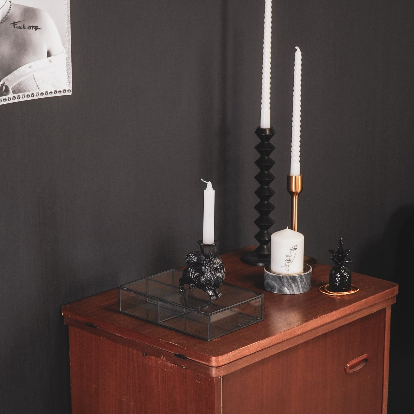 HV Pomeranian Candle Holder- Black-11.7x5.5x12cm