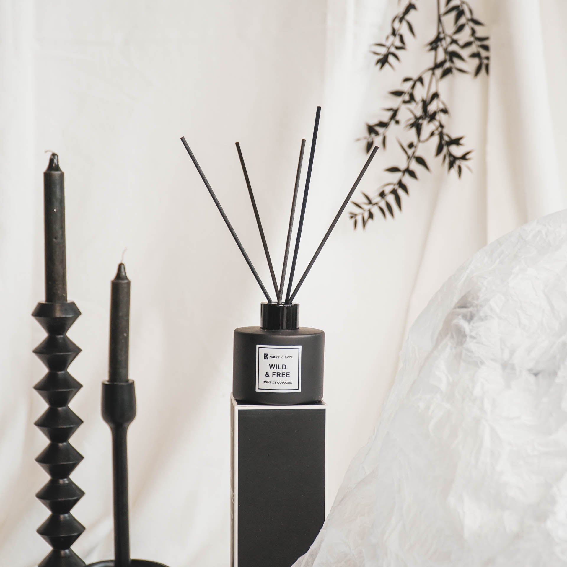 Reed Diffuser - Wild & Free – Sweet perfume - 100 ml