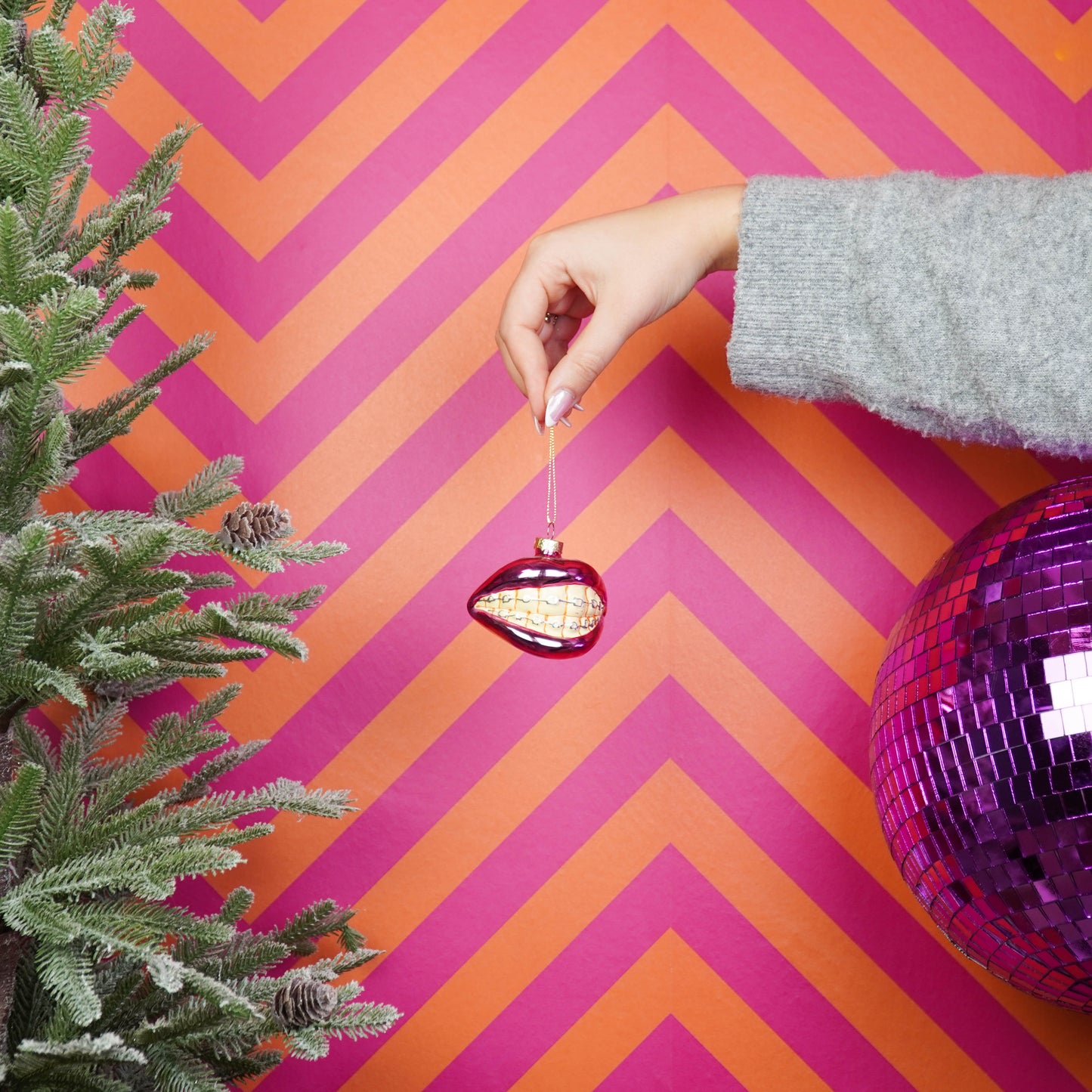 Ornament - Xmas Hanger - Braclet Lip - Glass - Pink - 9x6,5x6,5cm