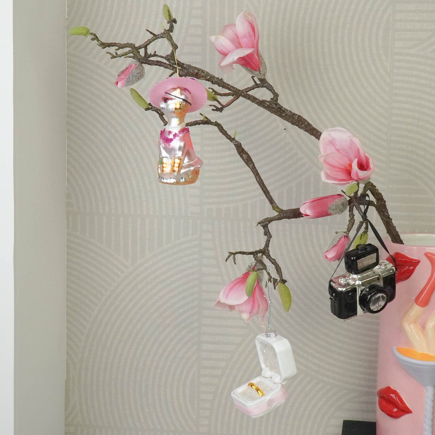 Christmas Decoration -  Christmas Hanger - Marry Me Rings - Pink/ White/ Gold - Glass - 6,5x4,5x11cm