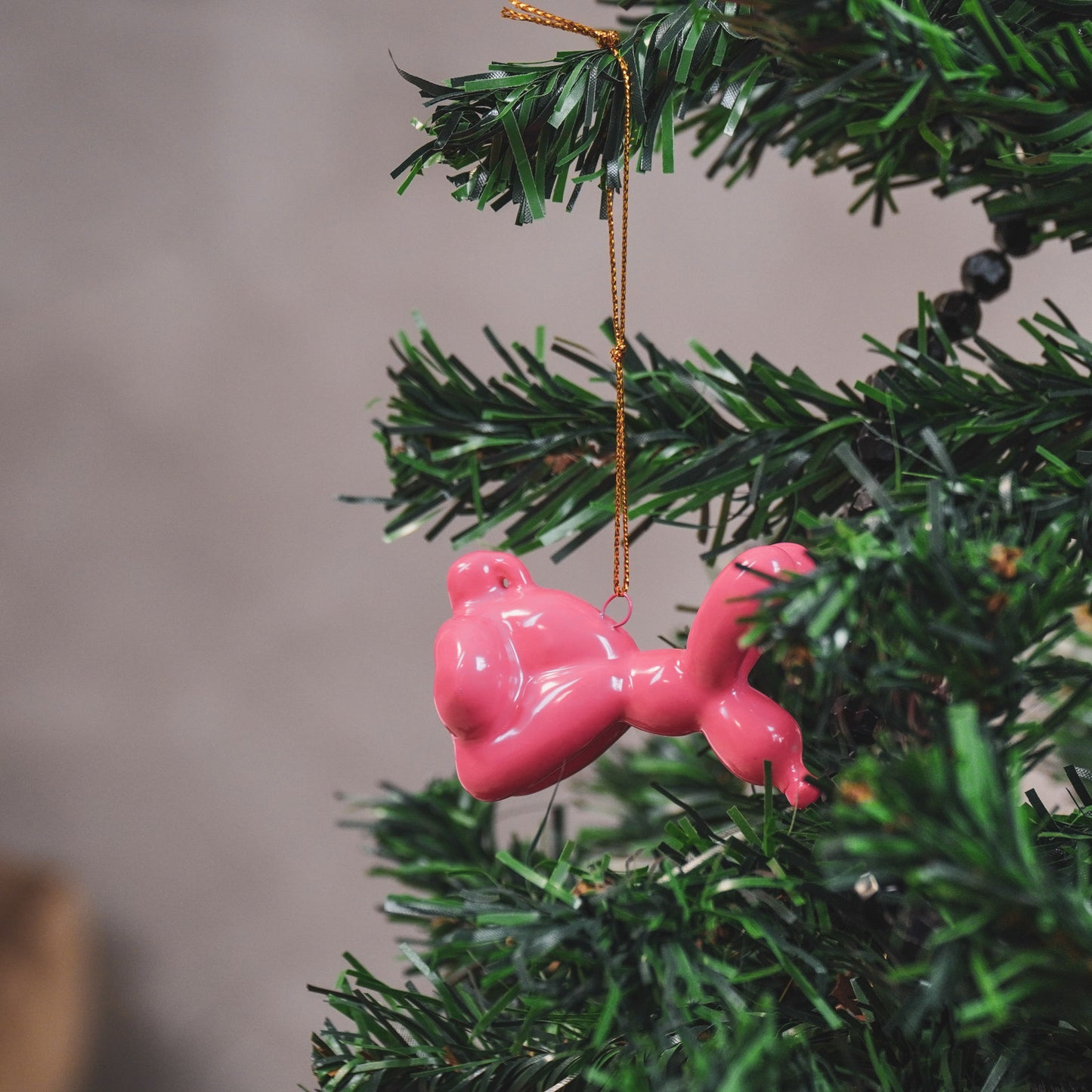 Ornament - Balloon Dog Hanger - Ceramics - Pink -5,5x6,5cm