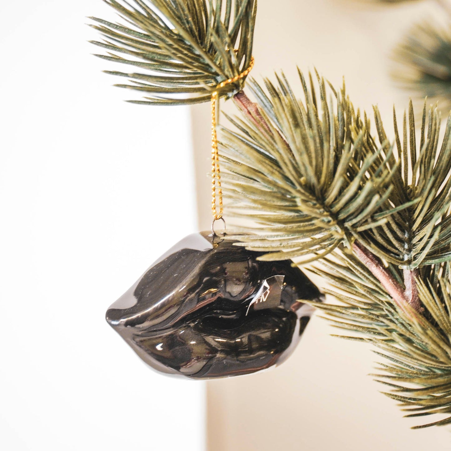 Xmas Hanger - Lip - Ceramics - Black - 6,5x2x4cm