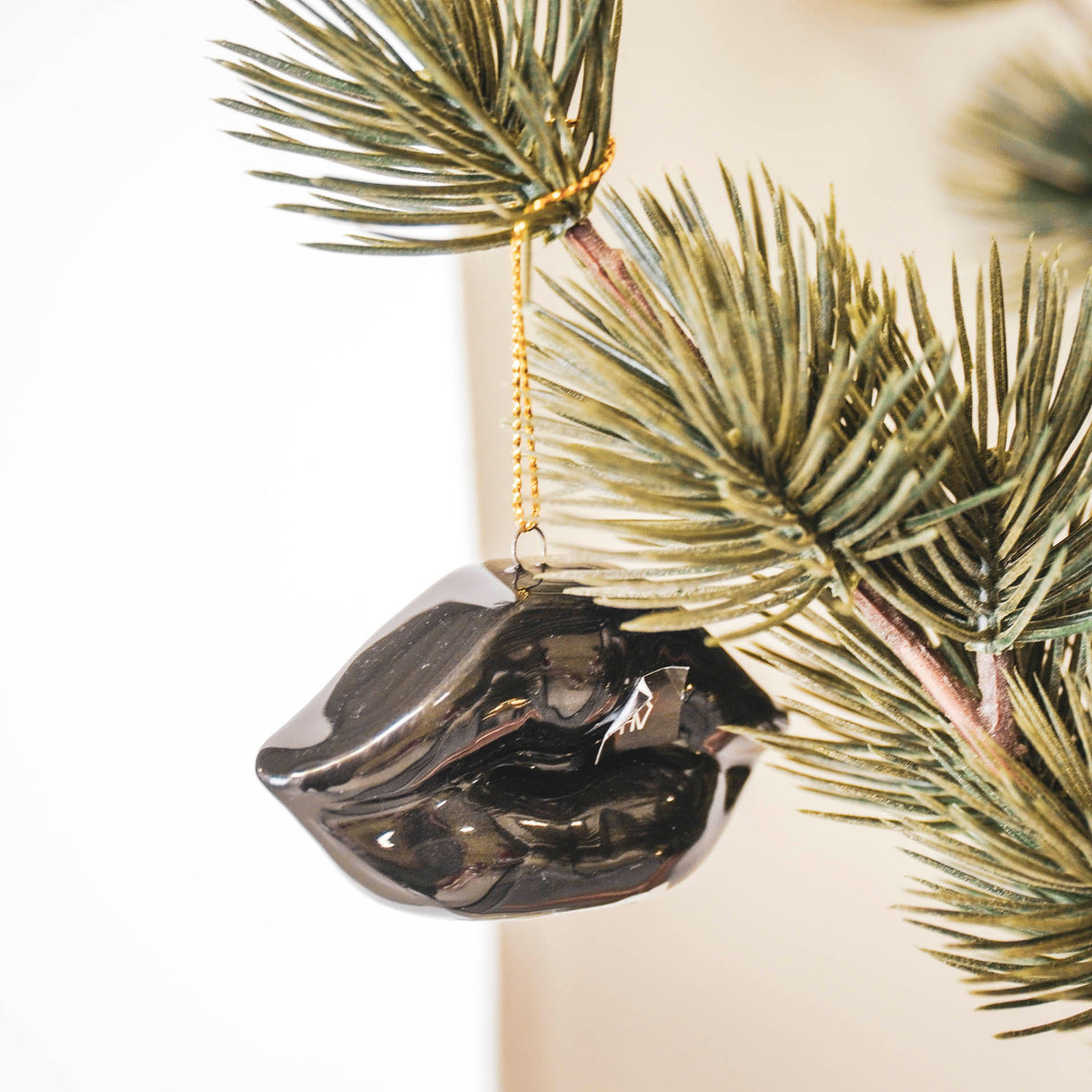 Xmas Hanger - Lip - Ceramics - Black - 6,5x2x4cm