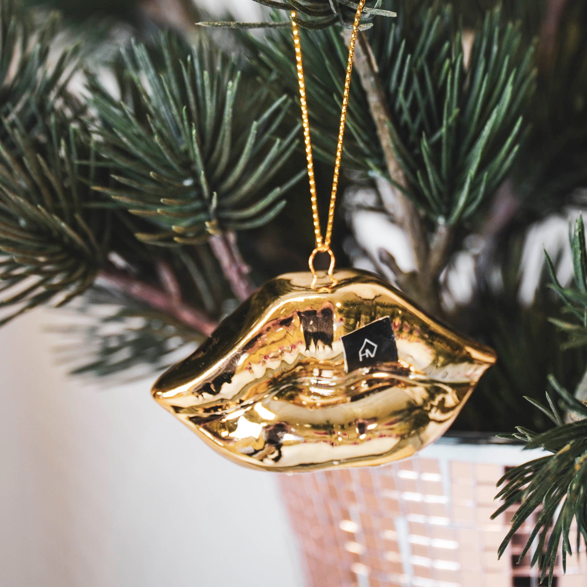 Xmas hanger - Lip - Ceramics - Gold - 6,5x2x4cm