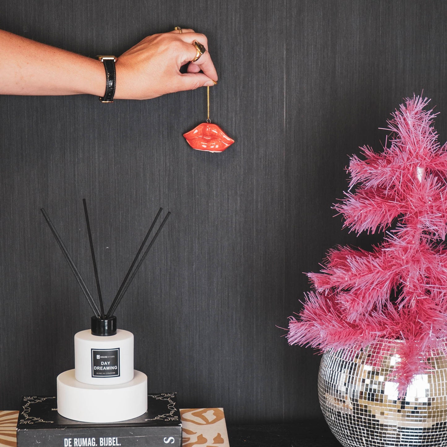 Xmas hanger - Lip - Ceramics - Red - 6,5x2x4cm