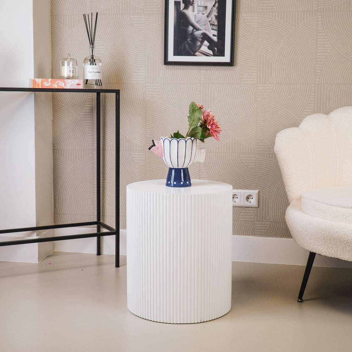 Round Side Table – Ribbed Cylinder Design – MDF – White – 39x45cm