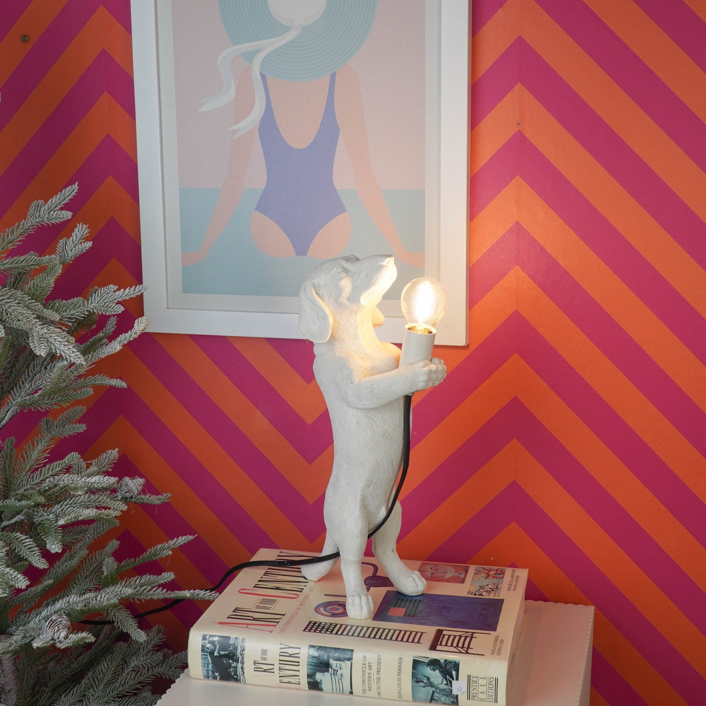 Table Lamp - Dachshund Lamp - Polyresin - Cream White - E14 - 10x15x38cm