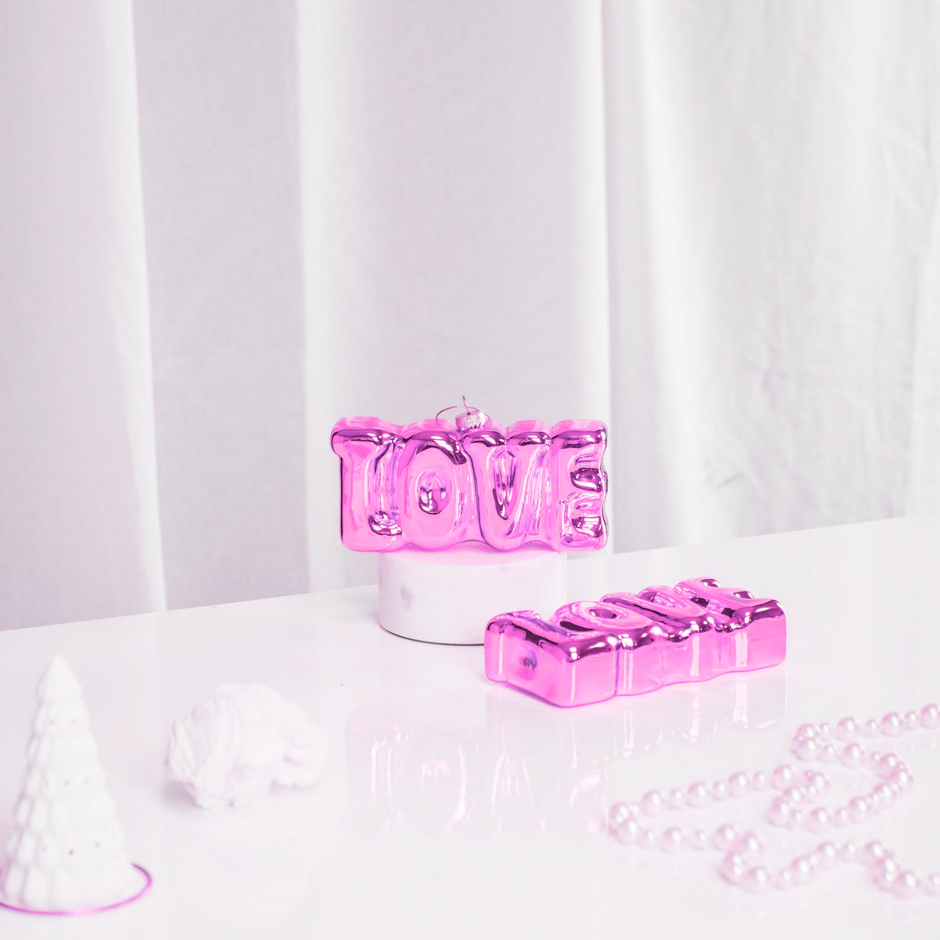 Ornament - Xmas Hanger - Love- Pink - Glass - 4,5x3,5x7,5cm