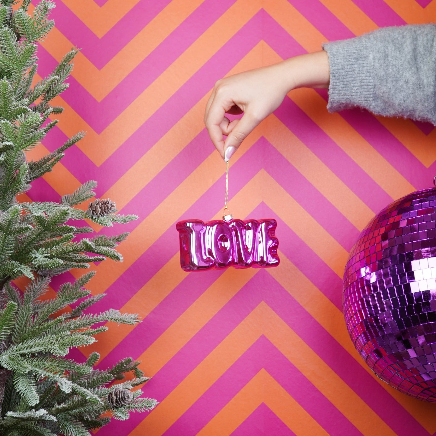 Ornament - Xmas Hanger - Love- Pink - Glass - 4,5x3,5x7,5cm
