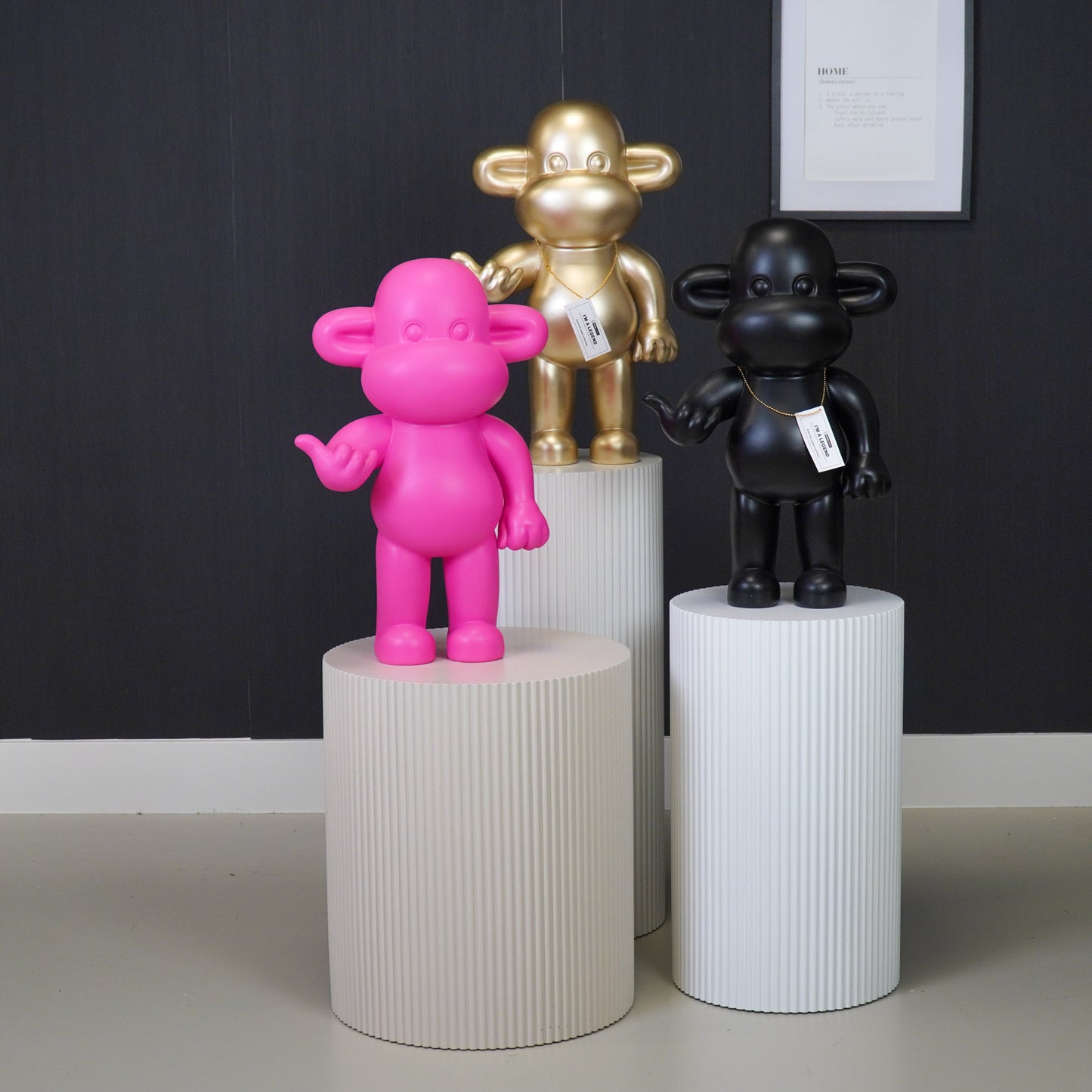 Ornament - Hang Loose Monkey Figurine 'The Legend'  - Polyresin - Gold - 33x21x50cm