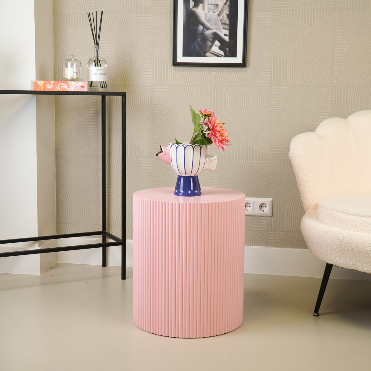 Round Side Table – Ribbed Cylinder Design – MDF – Light Pink – 39x45cm
