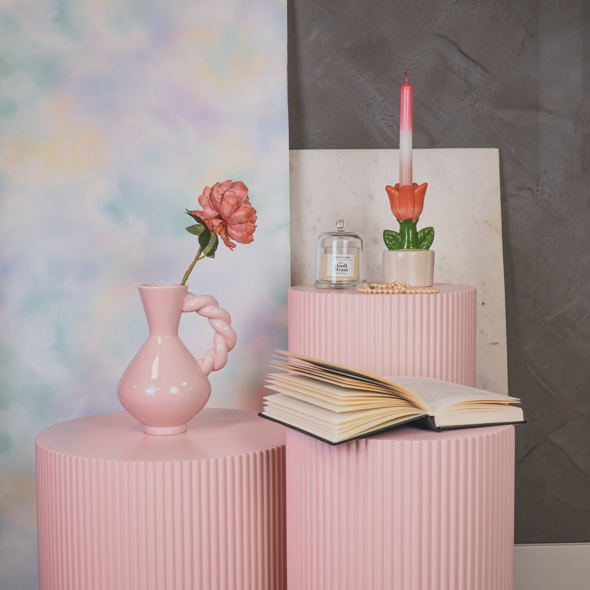 Round Side Table – Ribbed Cylinder Design – MDF – Light Pink – 39x45cm