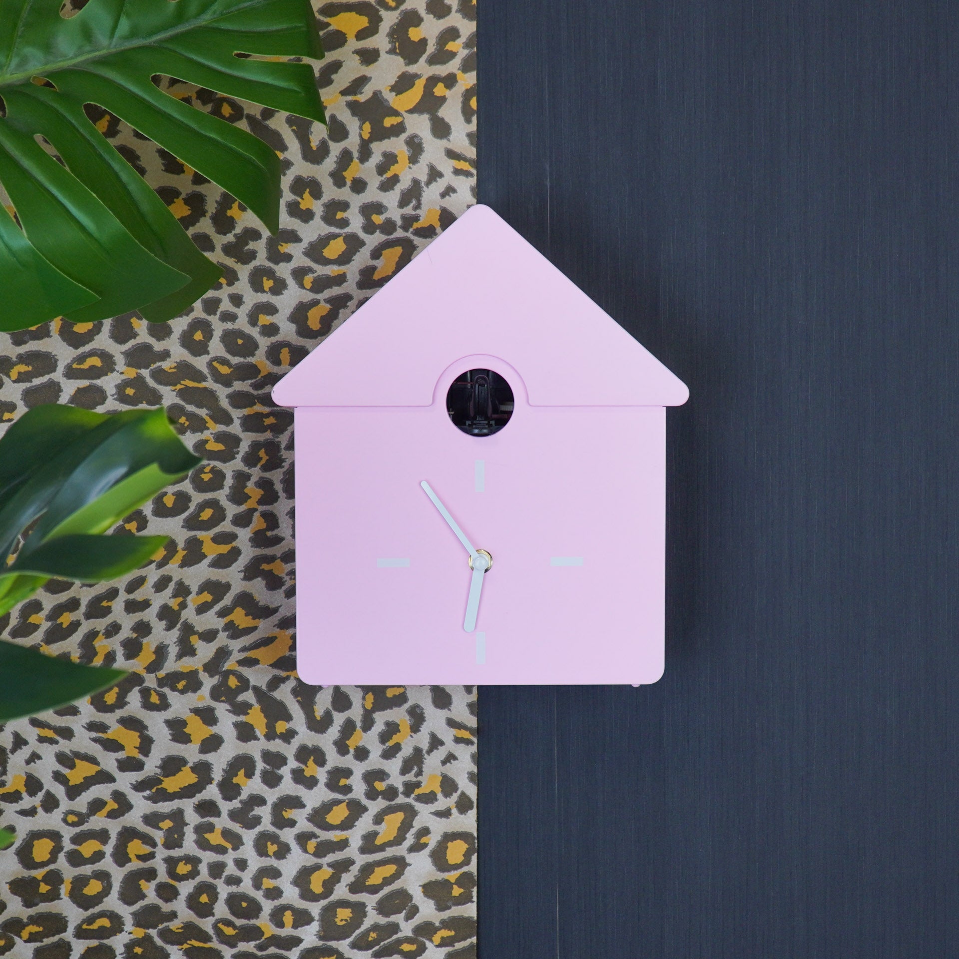 Clock- Wall Clock Cuckoo- Light Pink- 24x27x9cm