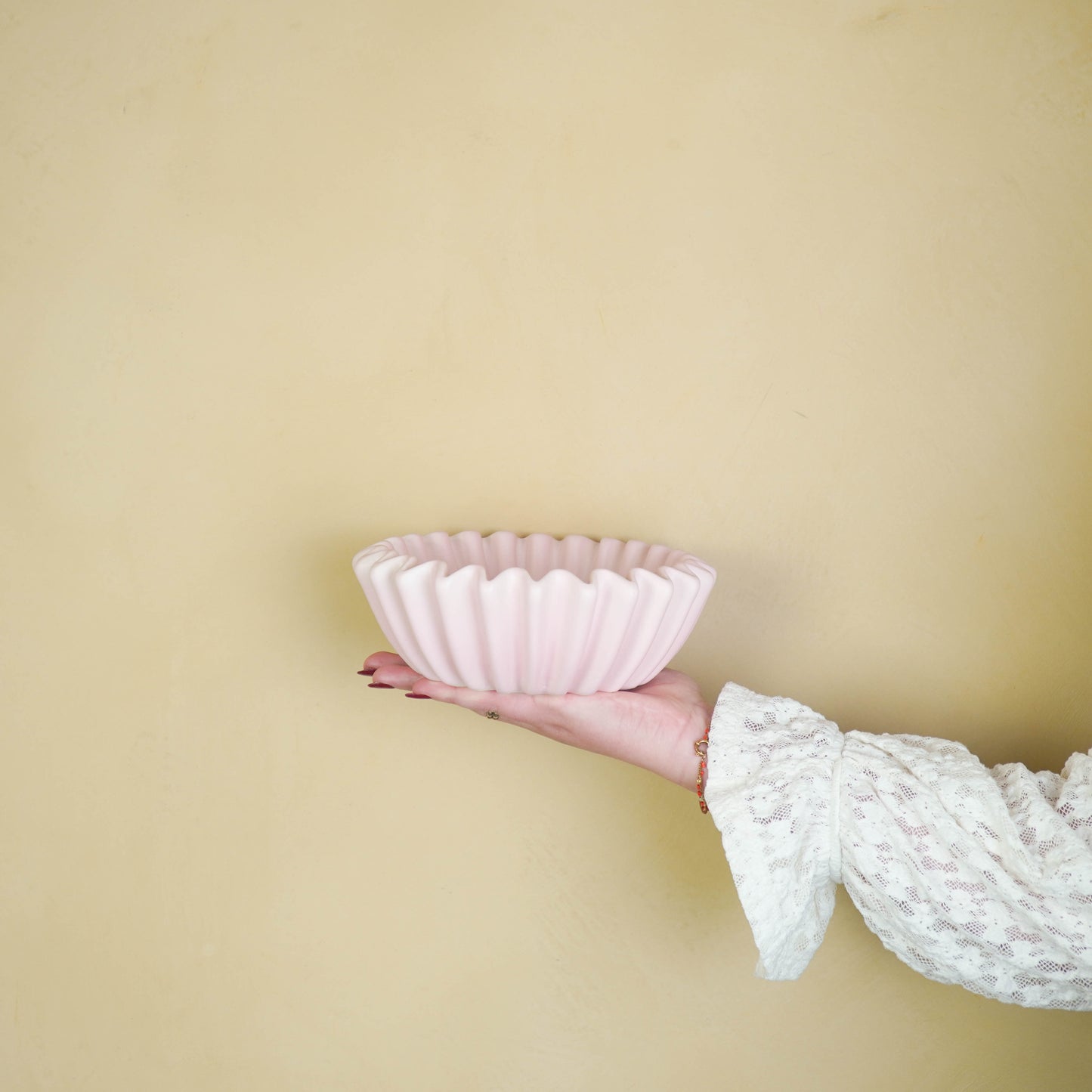 Bowl- Pleated Bowl - Ceramics- Light Pink- 20x20x7 cm