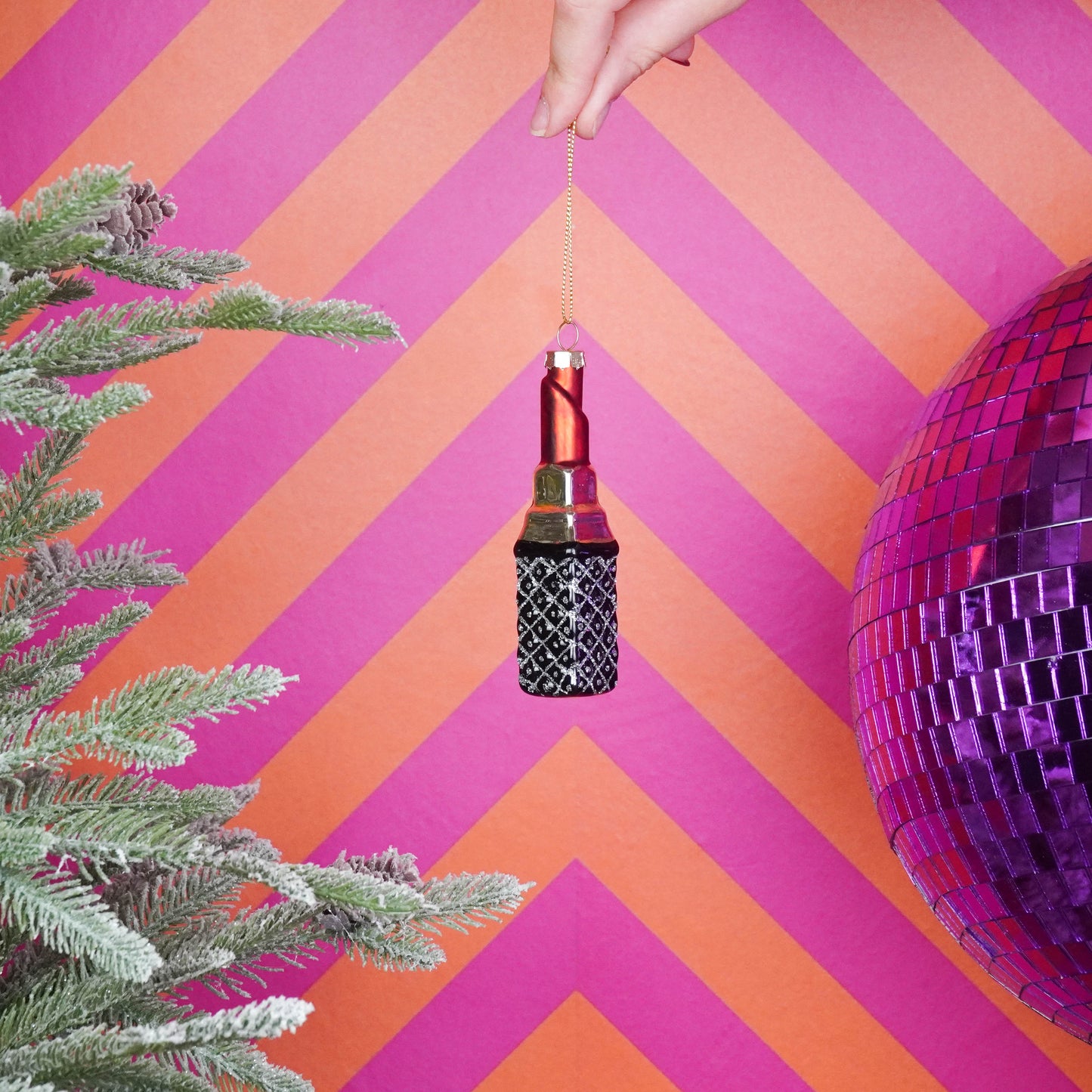 Xmas Hanger -Red Lipstick - 3x3x11cm