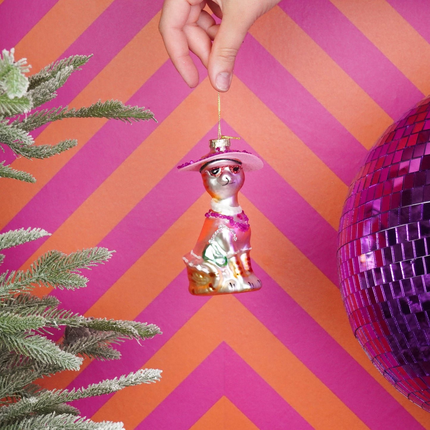 Xmas Hanger - Diva Dog - White/ Pink - Glass - 12x6x5cm