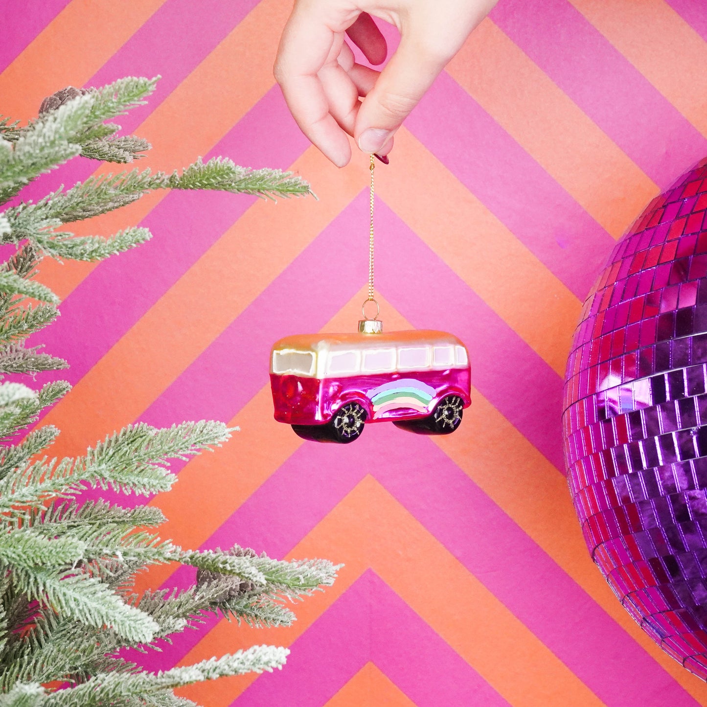 Ornament - Xmas Hanger -Hippy Bus -Pink - 9,5x4x5,5cm