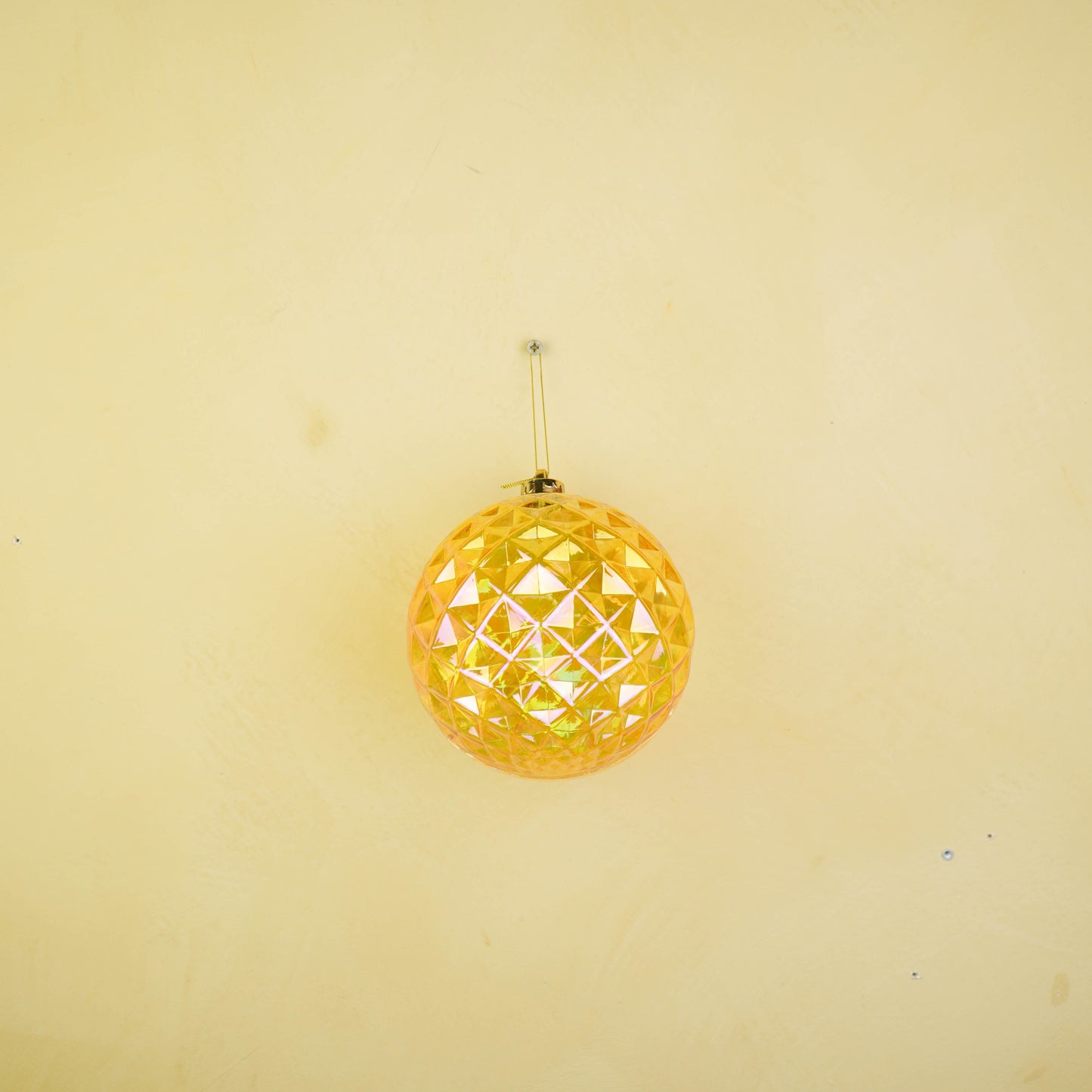Ornament - Bauble - Plastic - Yellow - 15x15 cm