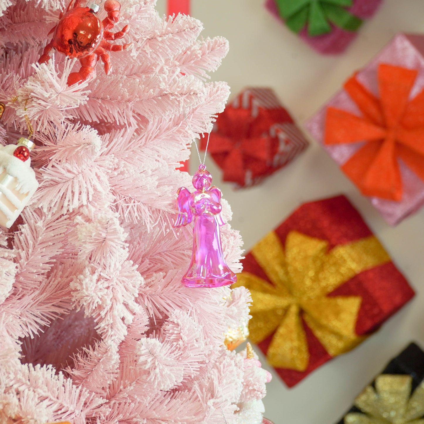 Ornament - Angel - Plastic - Pink - 6x5.5x11 cm