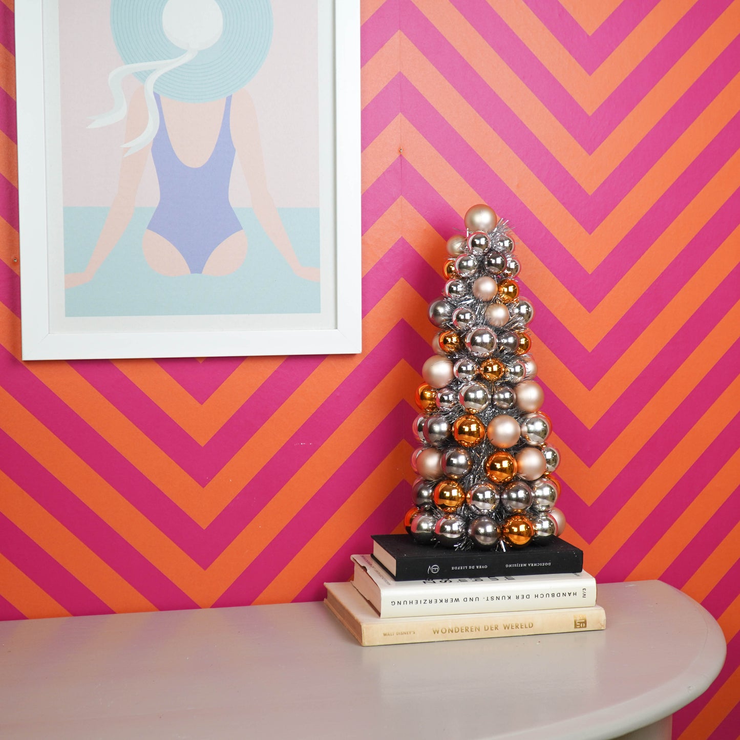 Christmas Tree - Plastic -  Taupe/Orange - 19x41cm