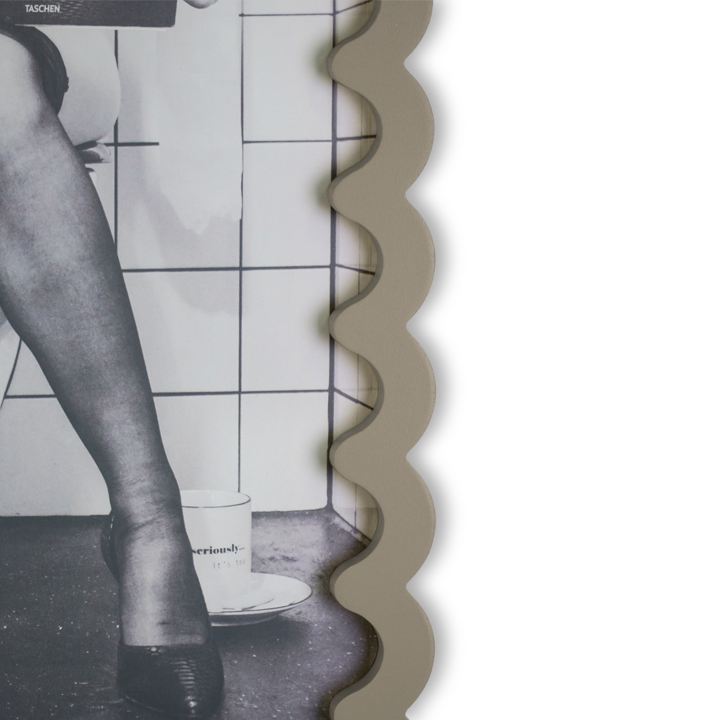 Picture frame - Wavey -Taupe - MDF - 33x43x1.5cm