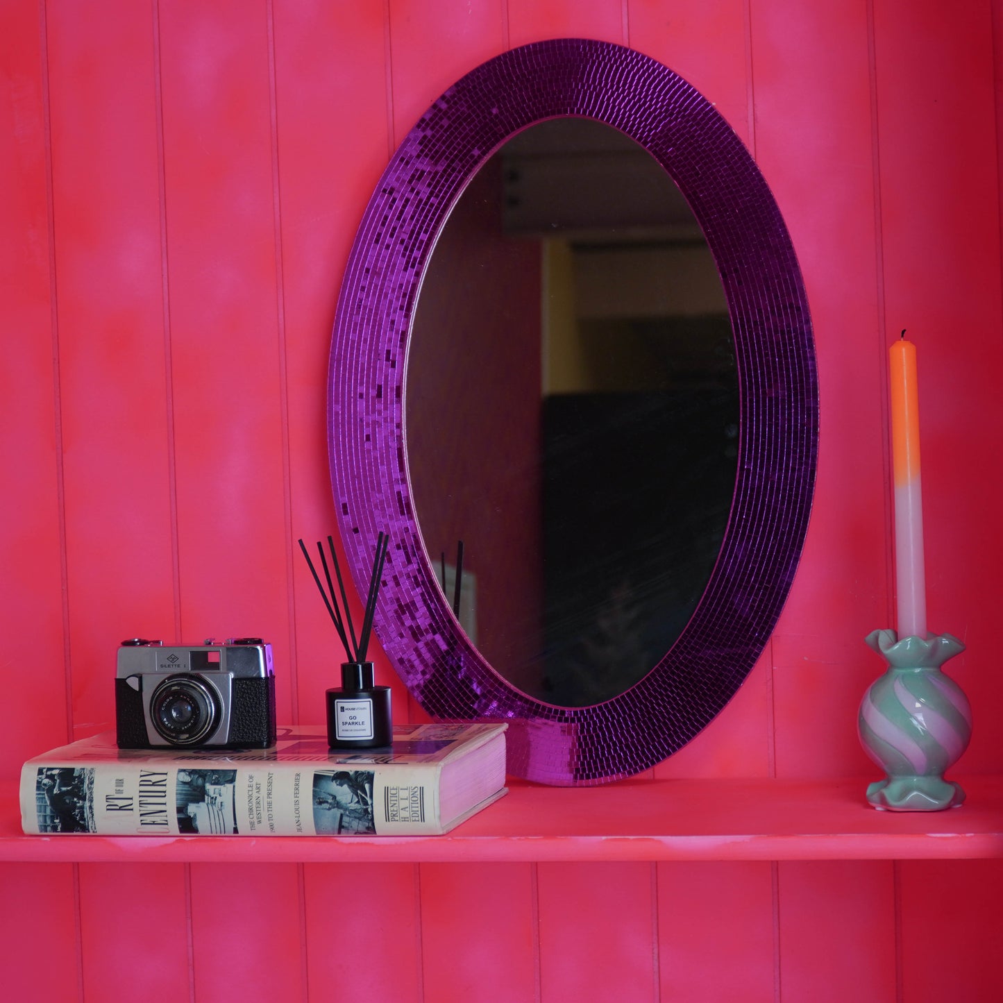 Mirror - Oval - Disco - Pink - 60x1x40cm