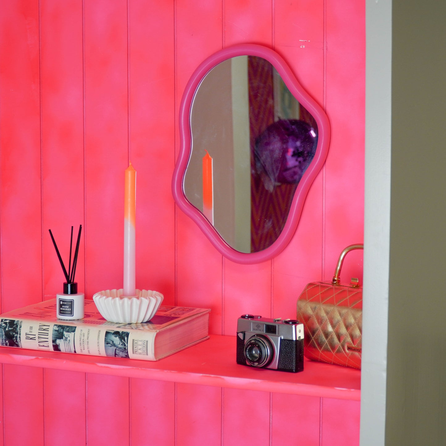 Mirror - Organic - MDF - Neon Pink - 30x40cm