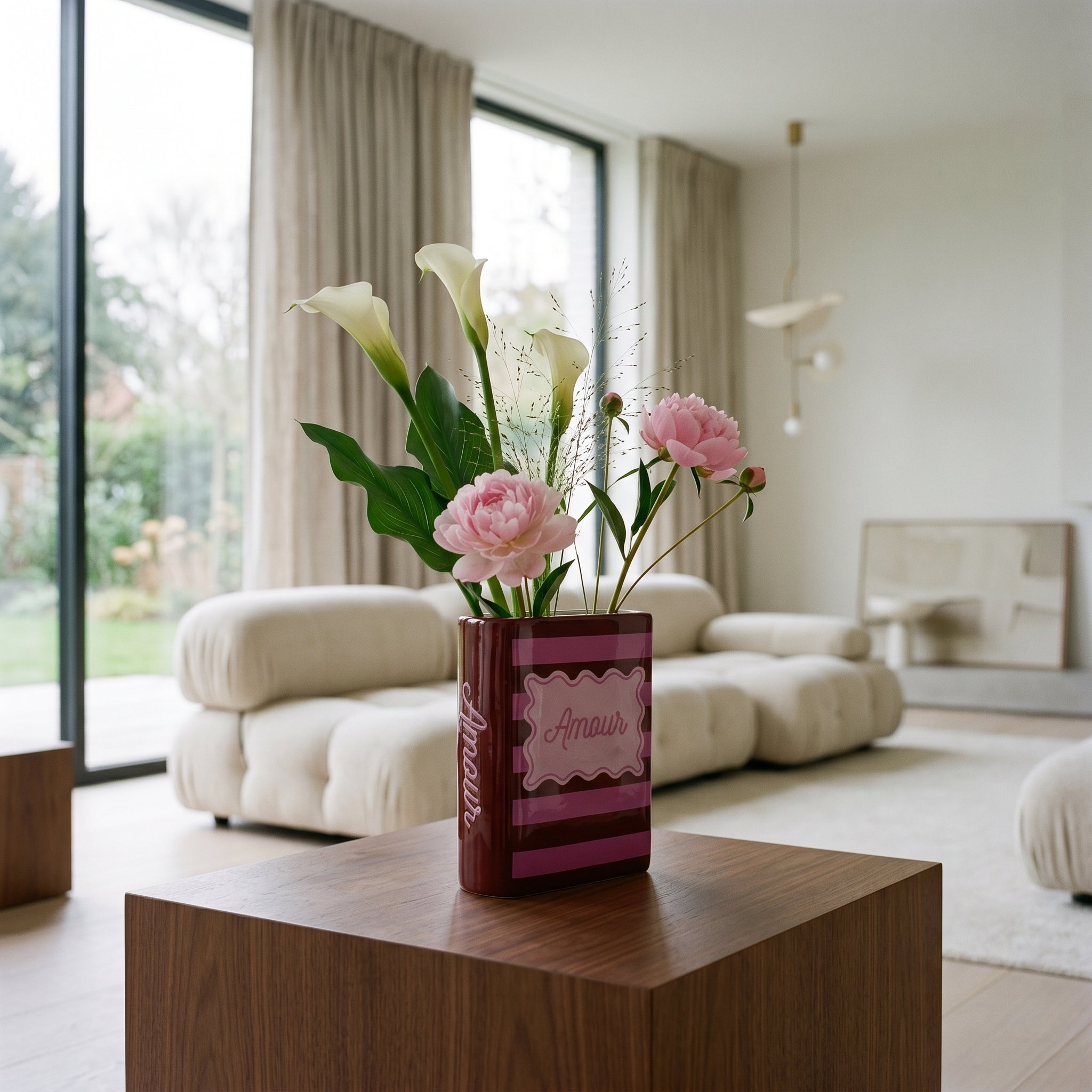 Flower Vase - Book Vase - Red/Pink - 16,5x7,5x21,5cm