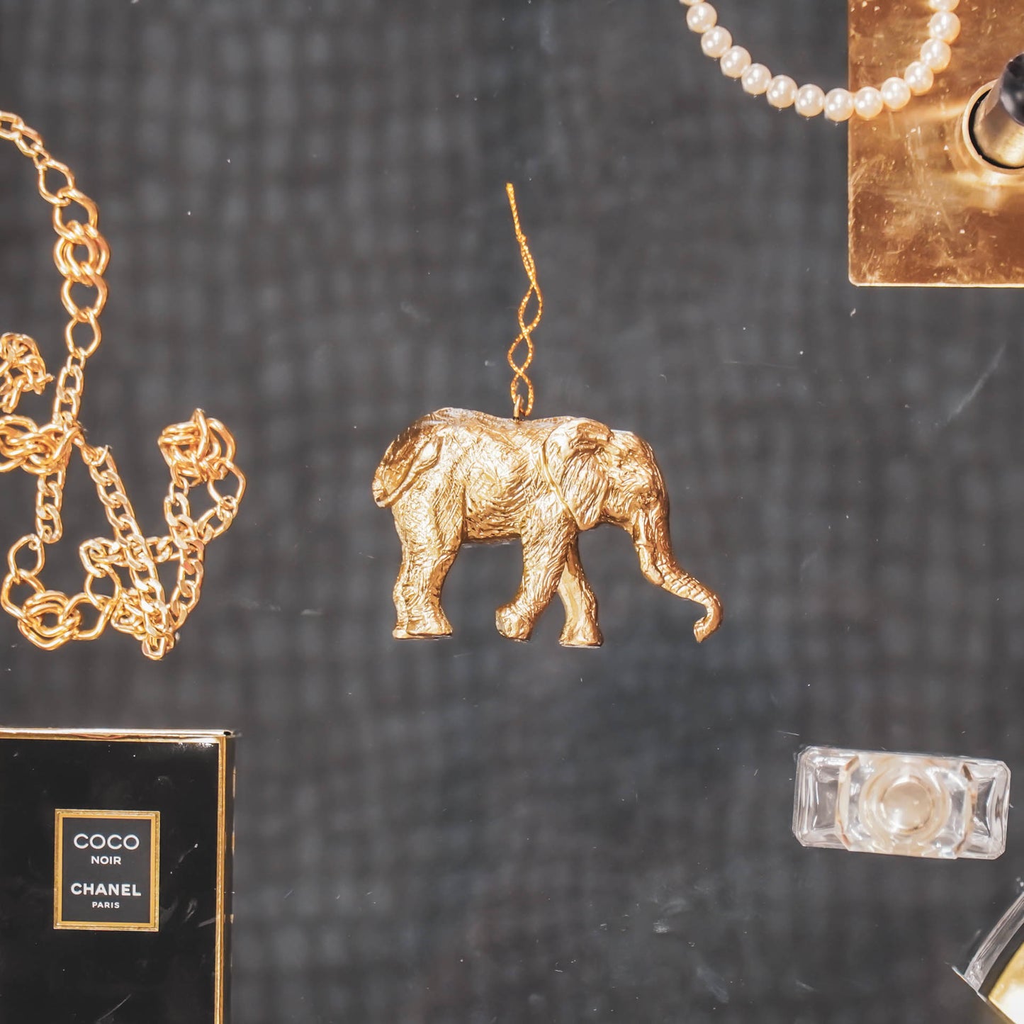 HV Elephant Hanger - Gold